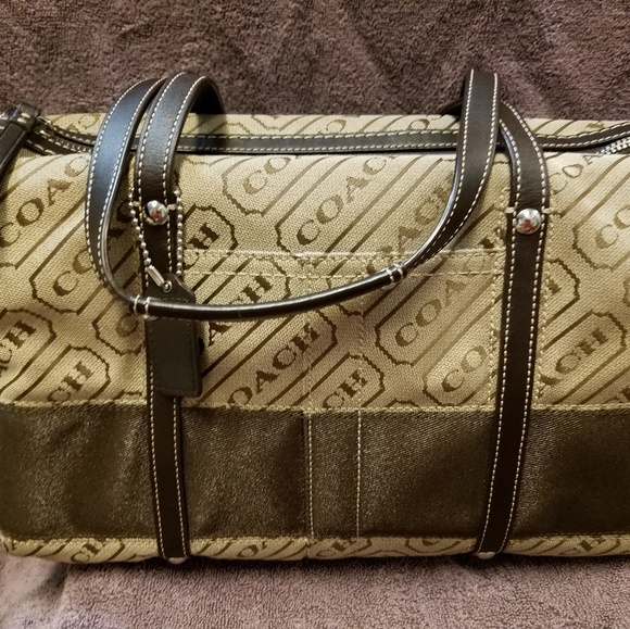 Coach Duffle Purse - Picture 6 of 6